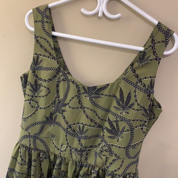 Ladies knit skater dress chain leaf crooks and castle - Picture 2 of 5